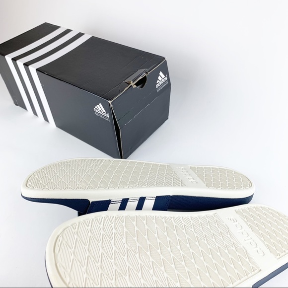 NWT Men Adidas Sandals - Picture 2 of 3